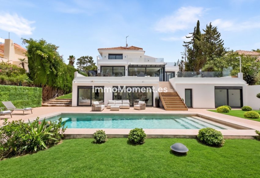 Resale - Detached villa - Marbella - Nueva Andalucía