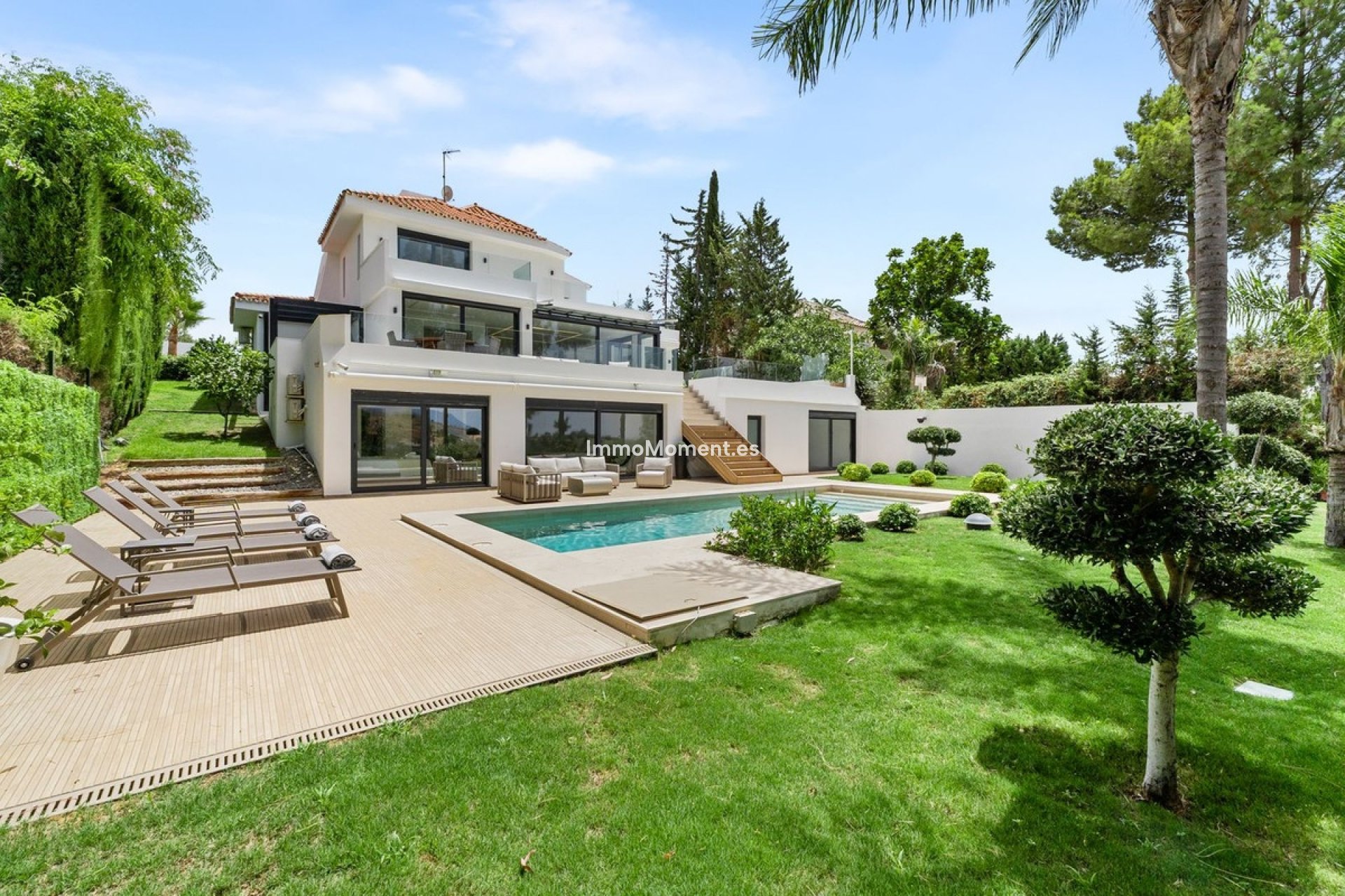 Resale - Detached villa - Marbella - Nueva Andalucía