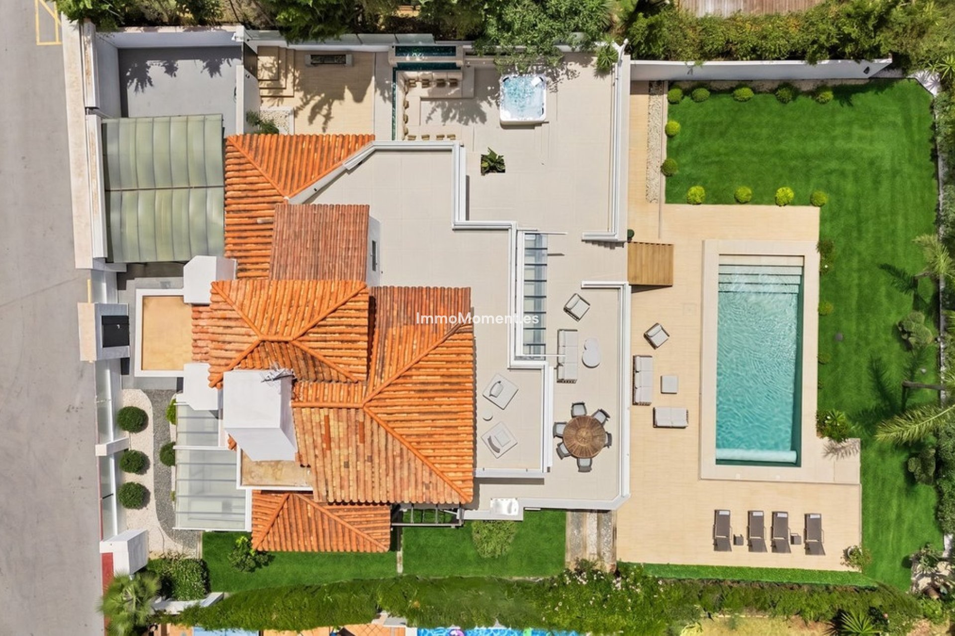Resale - Detached villa - Marbella - Nueva Andalucía