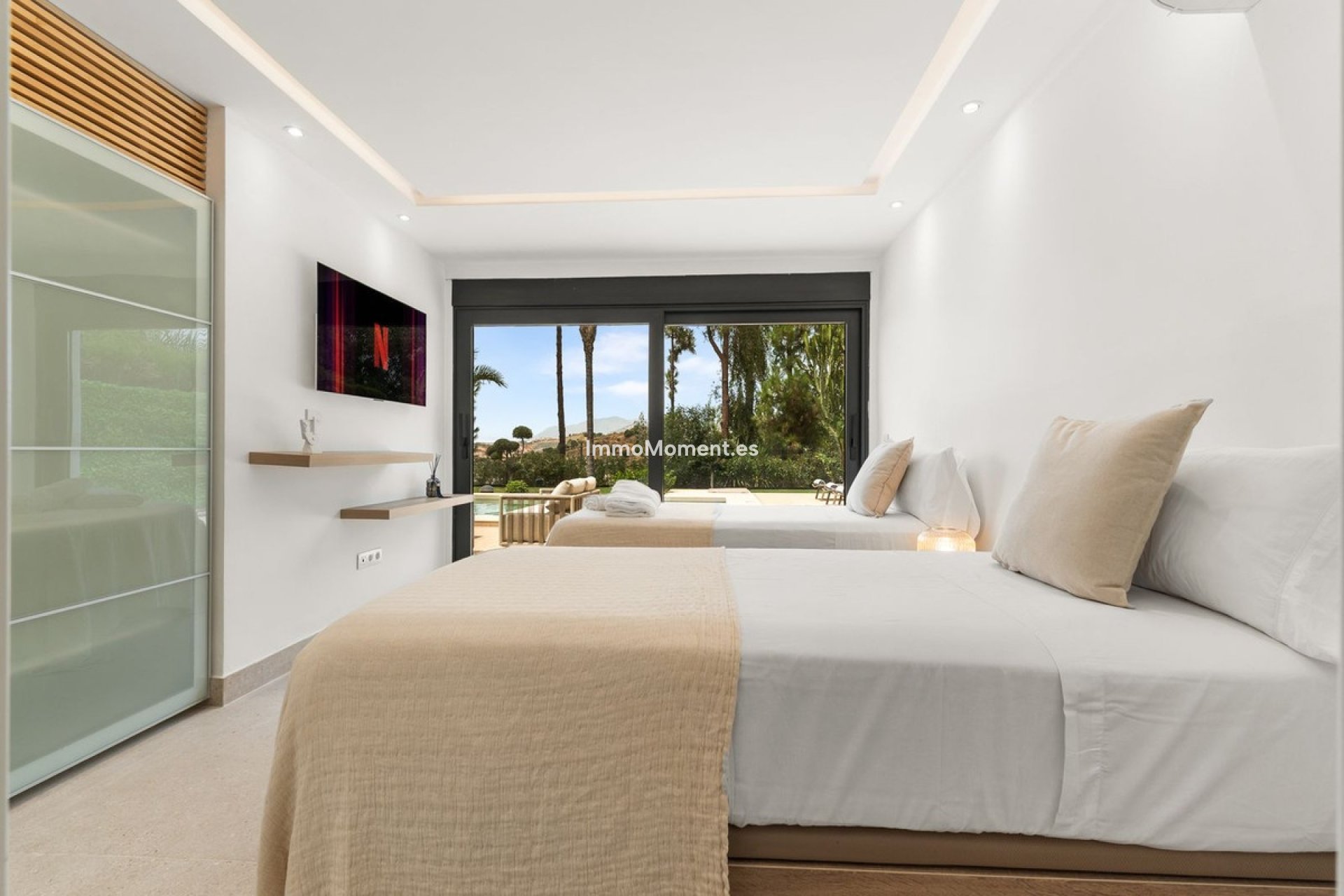 Resale - Detached villa - Marbella - Nueva Andalucía