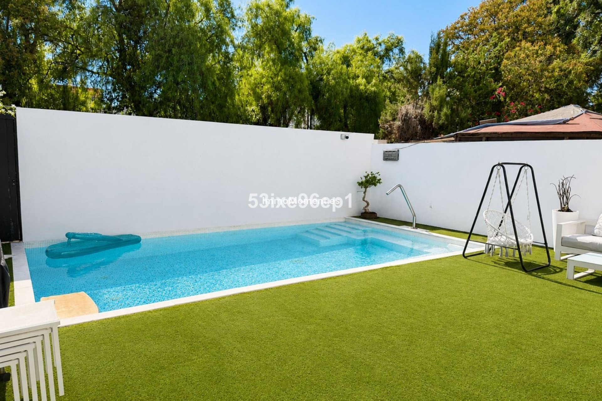Resale - Detached villa - Marbella - Nueva Andalucía