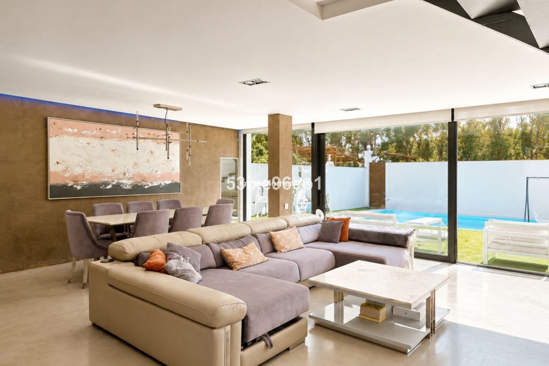 Resale - Detached villa - Marbella - Nueva Andalucía