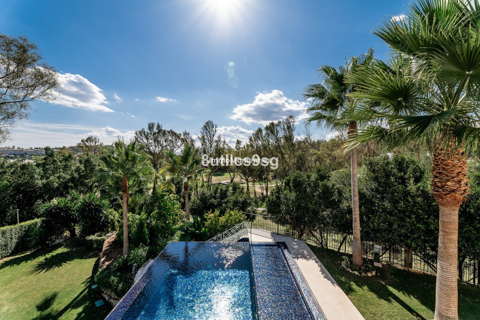 Resale - Detached villa - Marbella - Nueva Andalucía