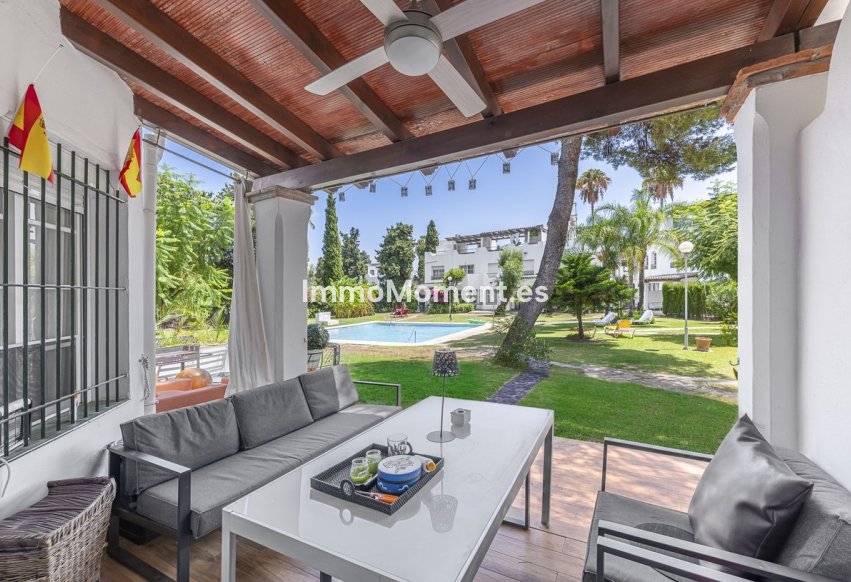 Resale - Detached villa - Marbella - Nueva Andalucía