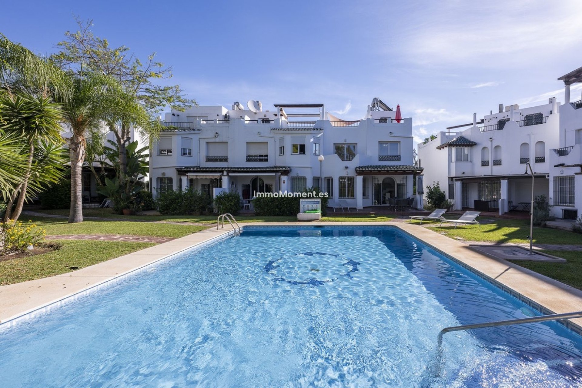 Resale - Detached villa - Marbella - Nueva Andalucía