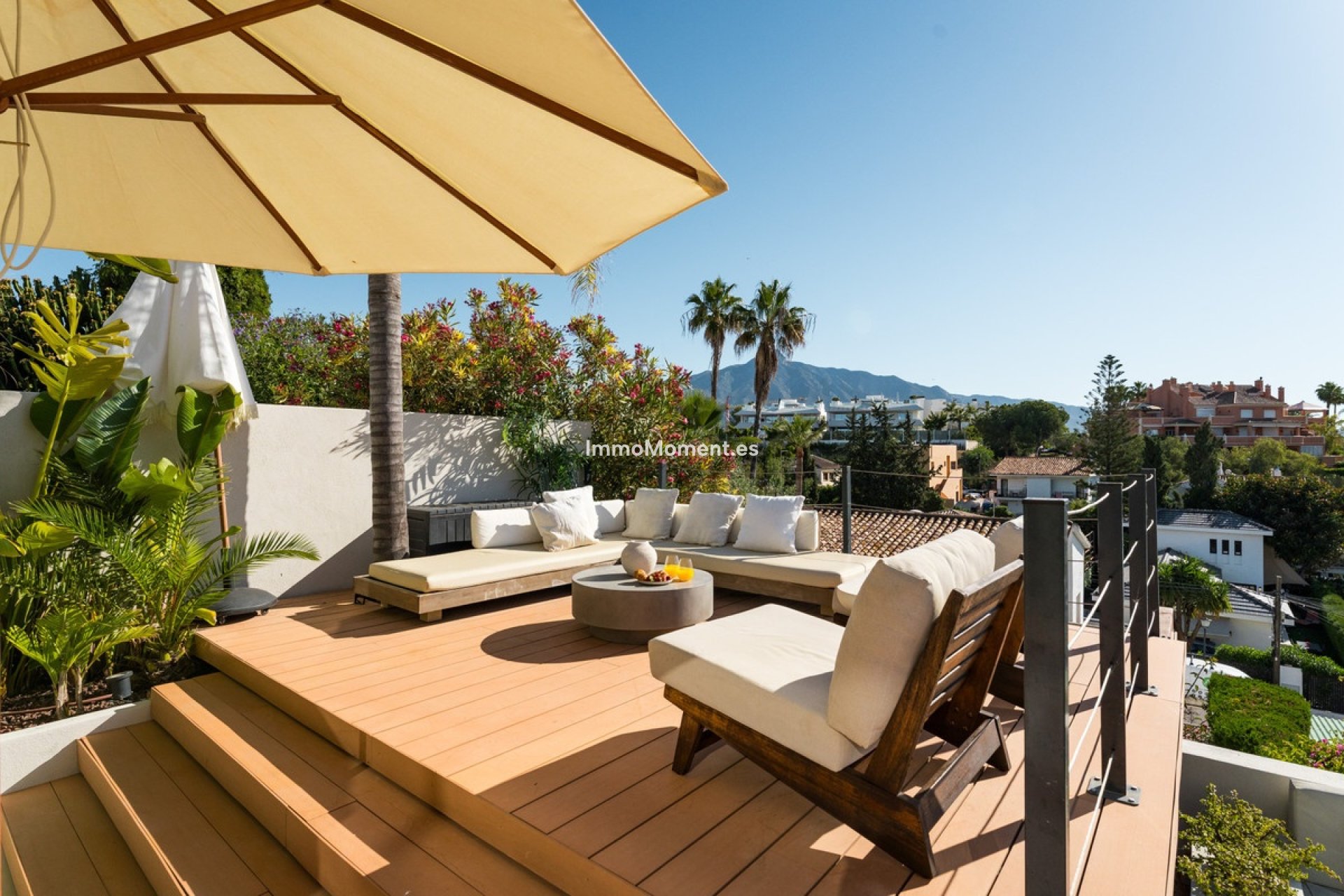 Resale - Detached villa - Marbella - Nueva Andalucía