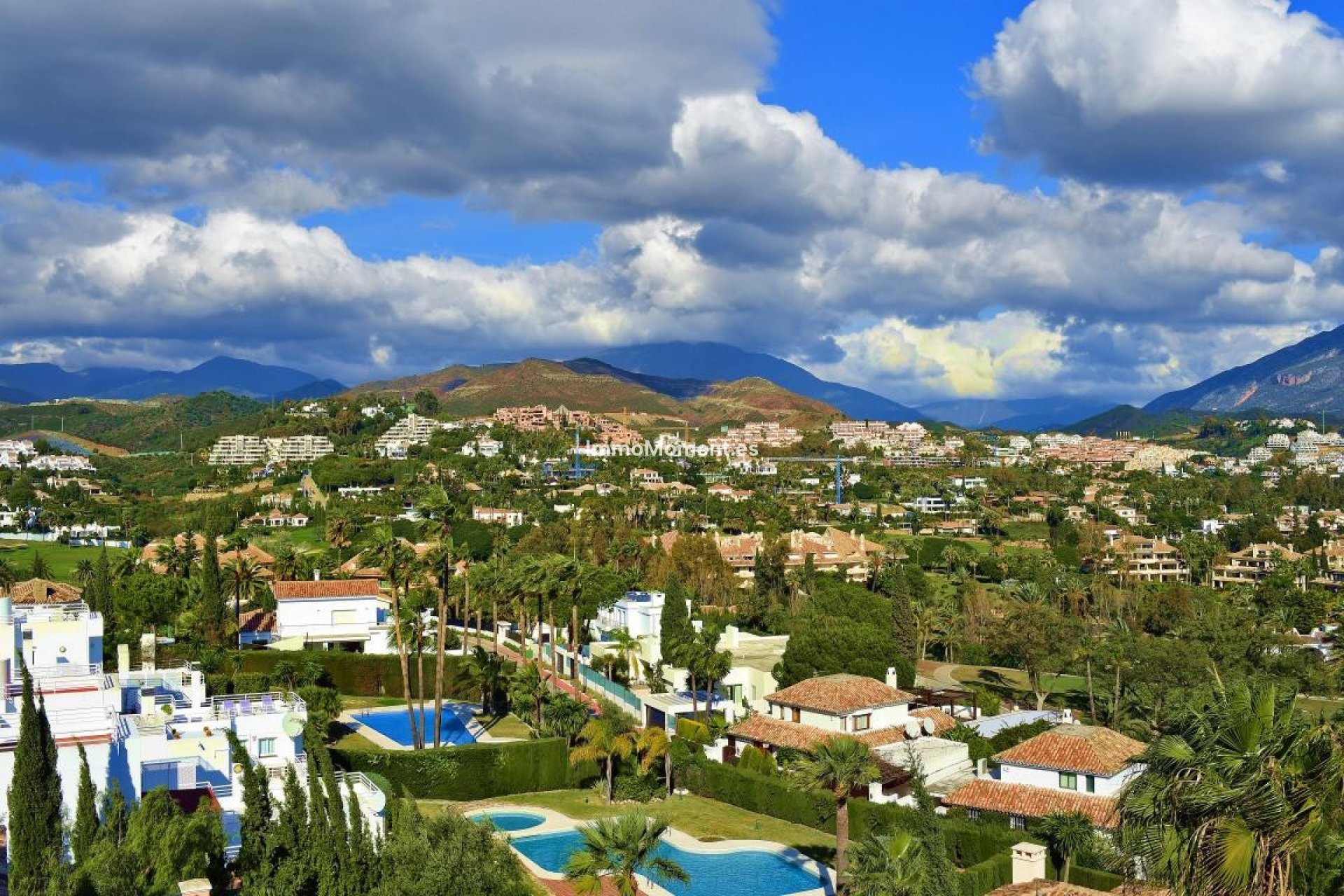 Resale - Detached villa - Marbella - Nueva Andalucía