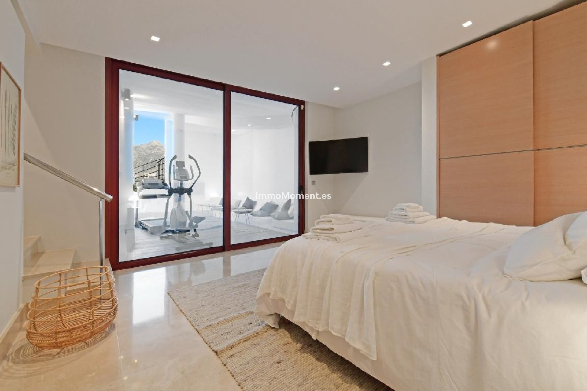 Resale - Detached villa - Marbella - Nueva Andalucía