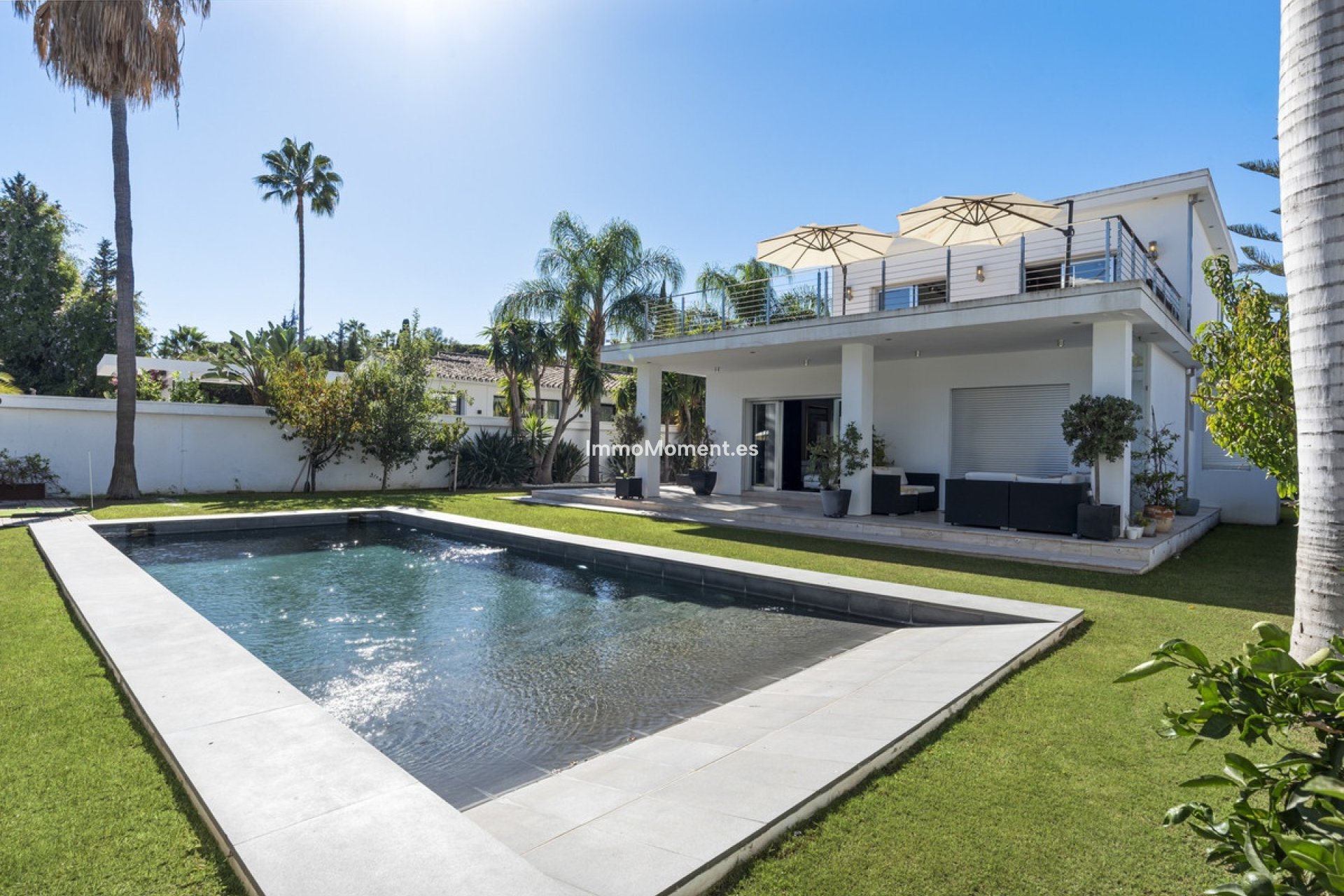 Resale - Detached villa - Marbella - Nueva Andalucía