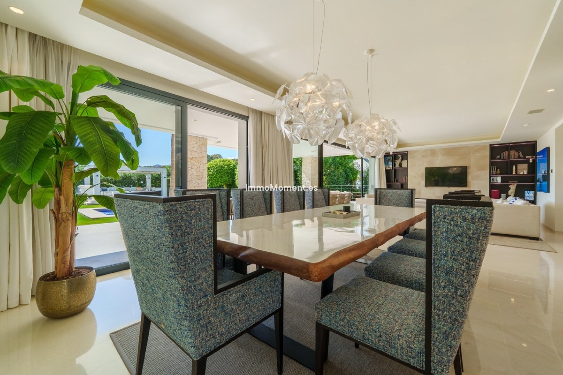 Resale - Detached villa - Marbella - Nueva Andalucía