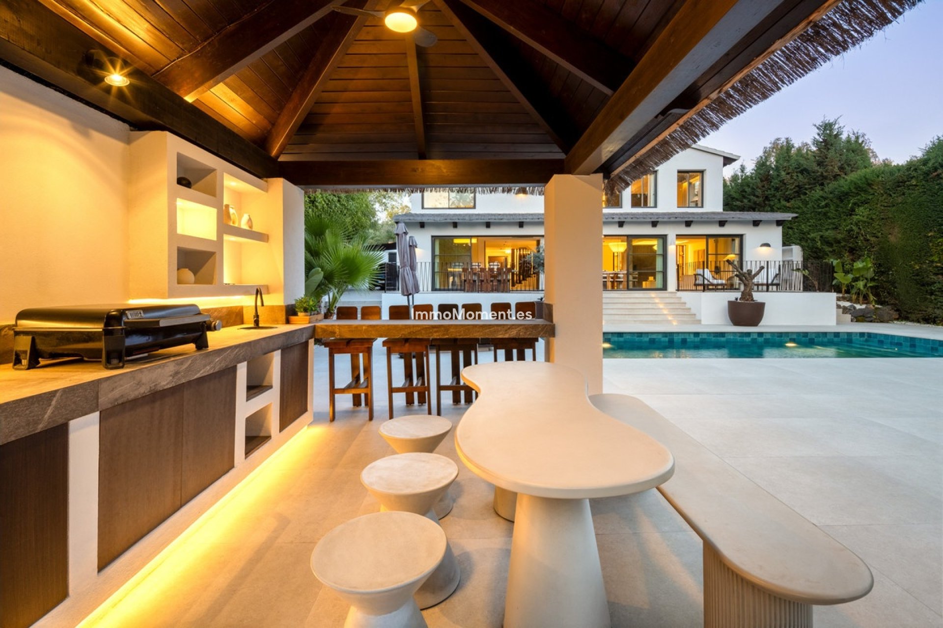Resale - Detached villa - Marbella - Nueva Andalucía