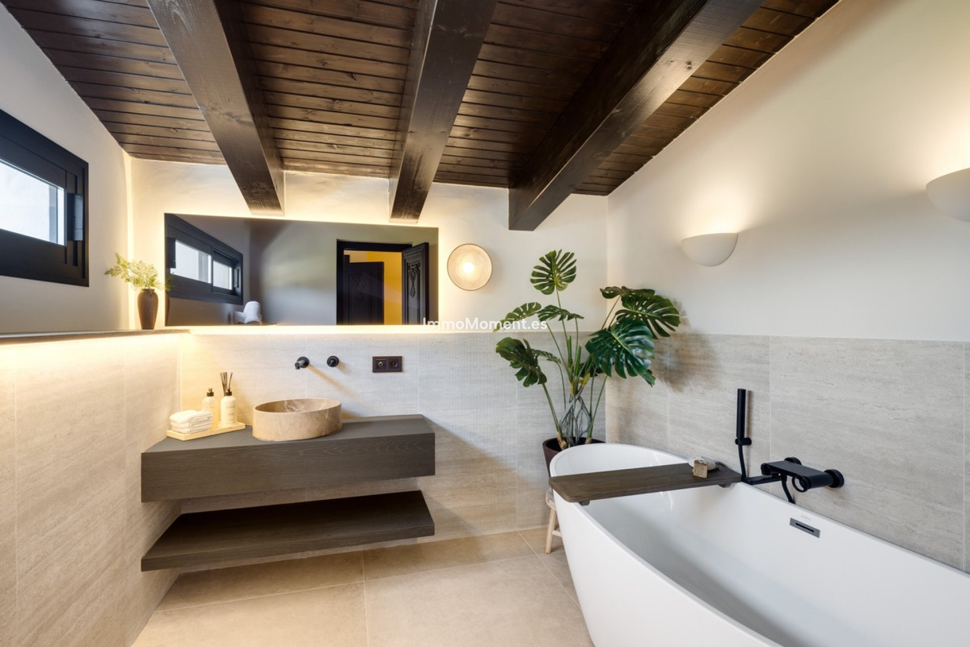 Resale - Detached villa - Marbella - Nueva Andalucía