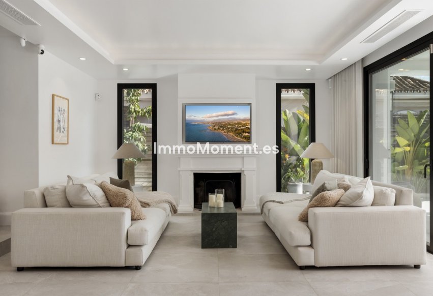 Resale - Detached villa - Marbella - Nueva Andalucía