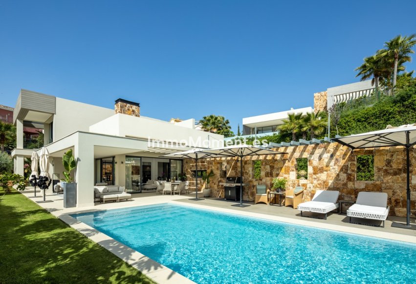Resale - Detached villa - Marbella - Nueva Andalucía