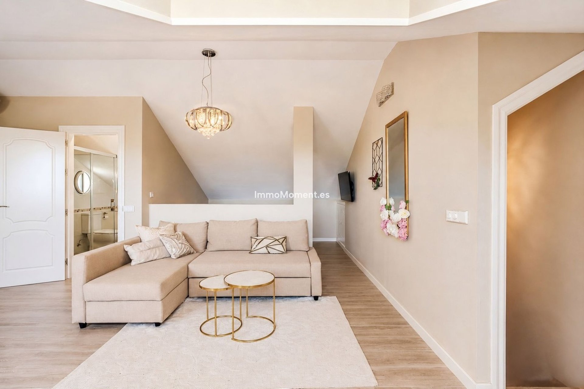 Resale - Detached villa - Marbella - Nueva Andalucía