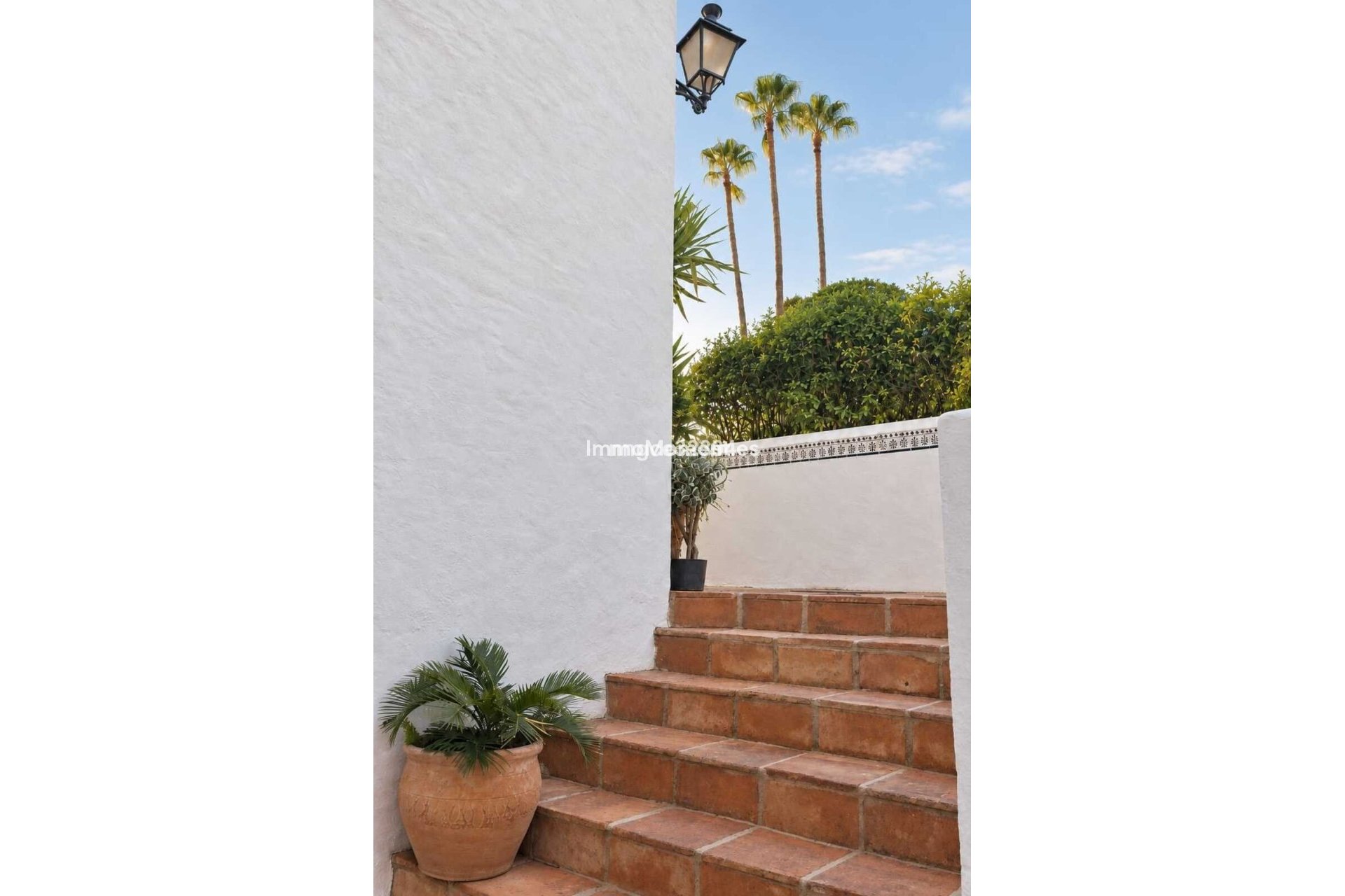 Resale - Detached villa - Marbella - Nueva Andalucía