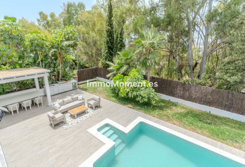 Resale - Detached villa - Marbella - Nueva Andalucía
