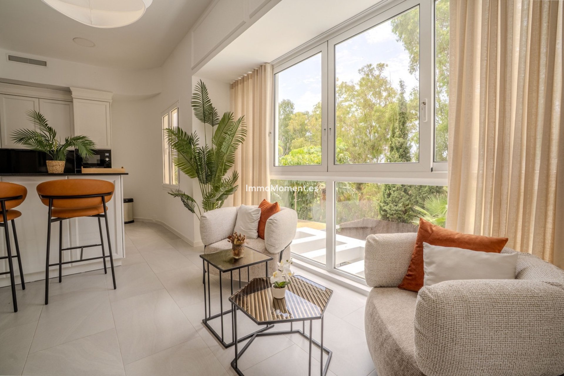 Resale - Detached villa - Marbella - Nueva Andalucía