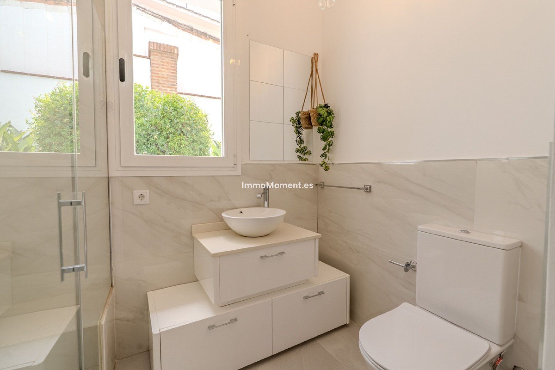 Resale - Detached villa - Marbella - Nueva Andalucía