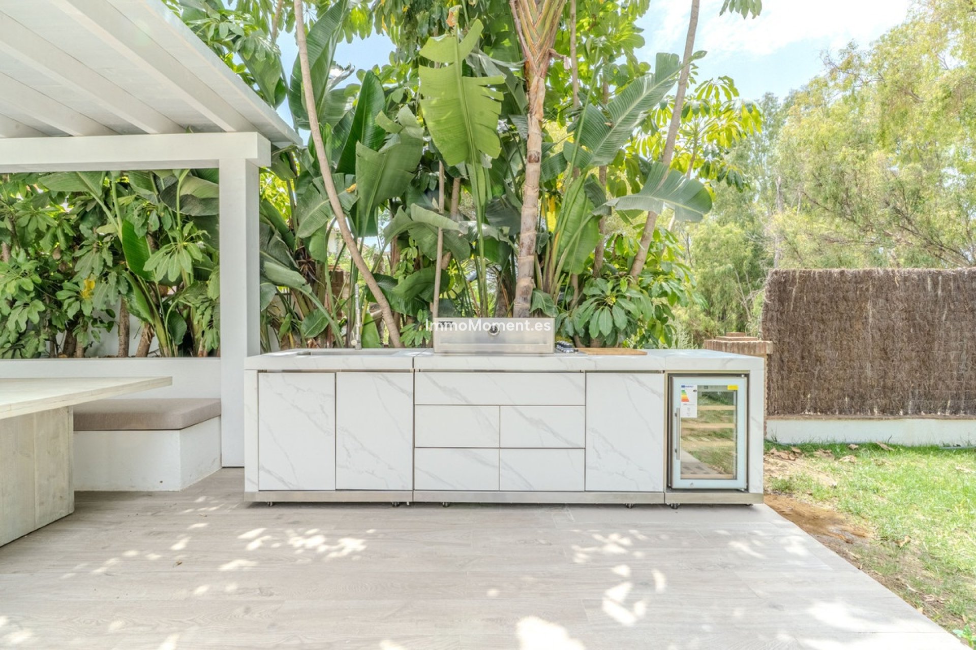Resale - Detached villa - Marbella - Nueva Andalucía