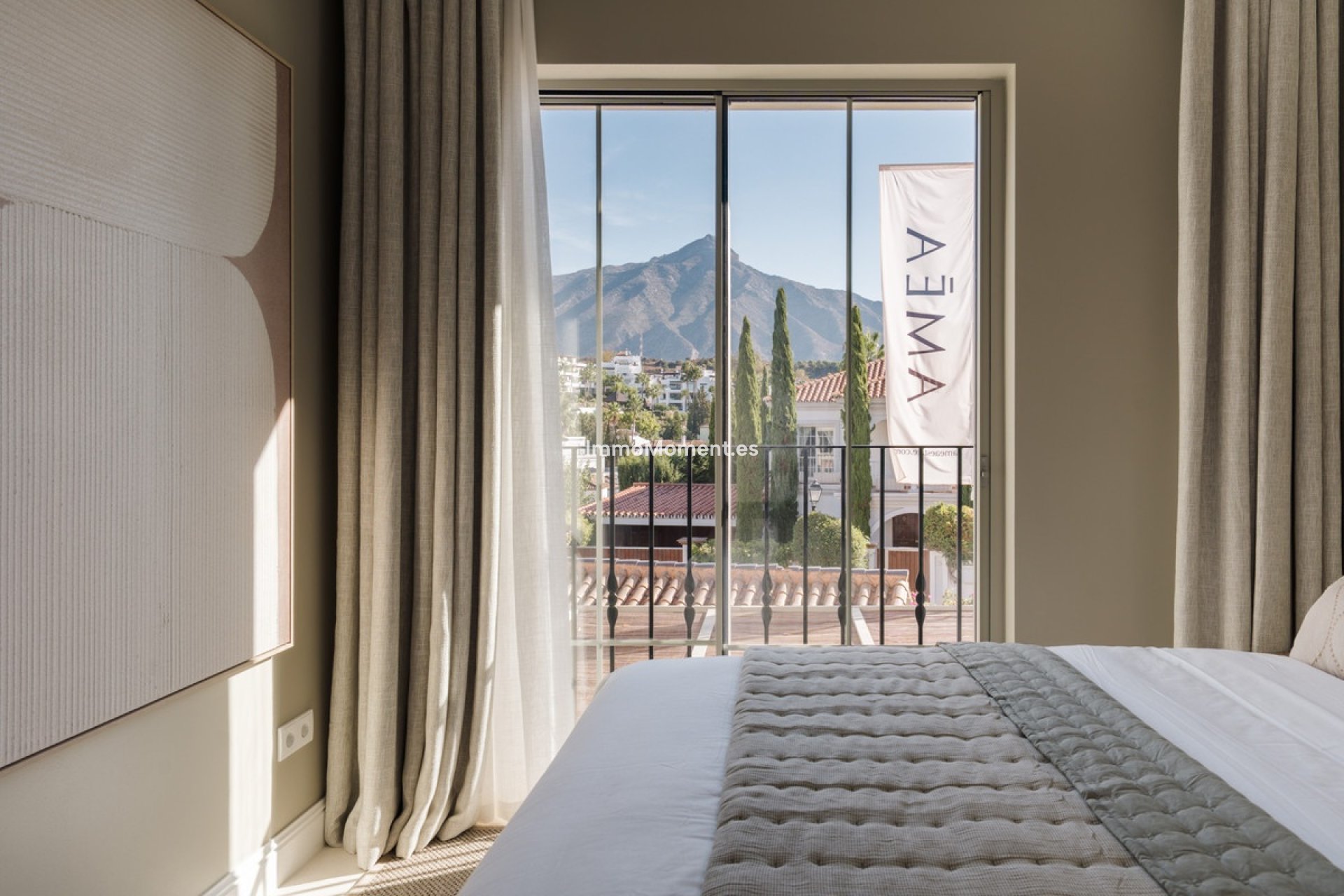 Resale - Detached villa - Marbella - Nueva Andalucía