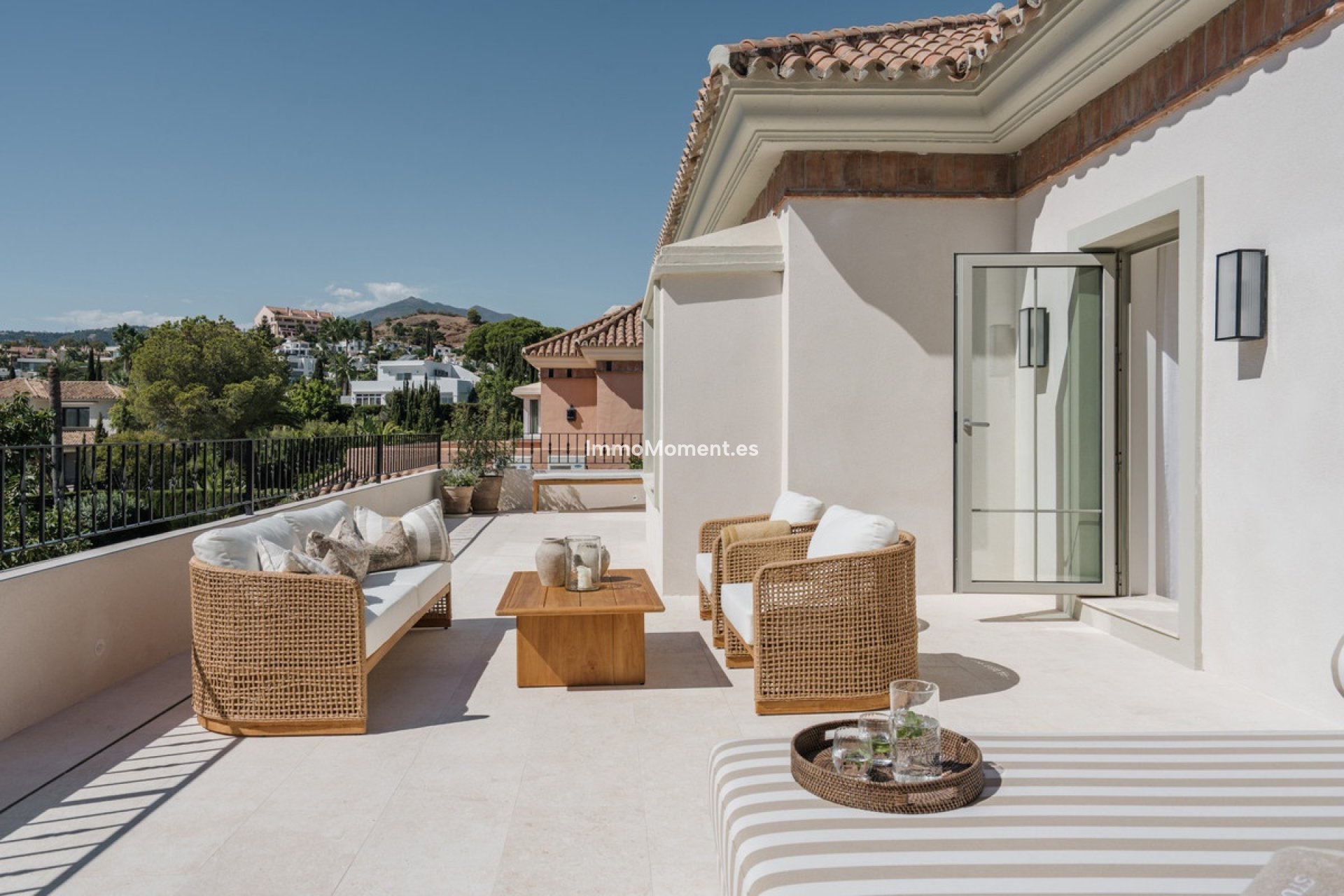 Resale - Detached villa - Marbella - Nueva Andalucía