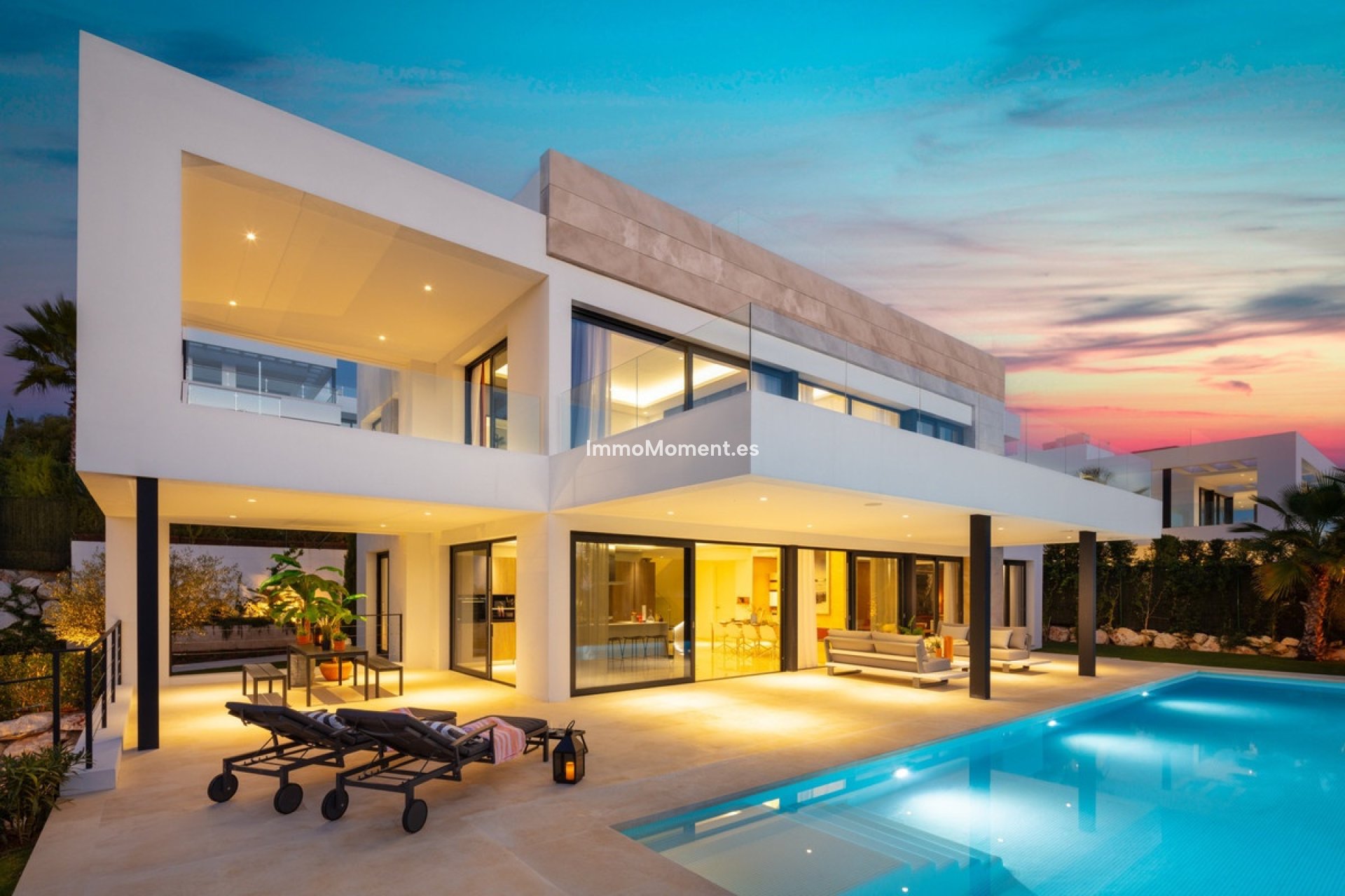 Resale - Detached villa - Marbella - Nueva Andalucía