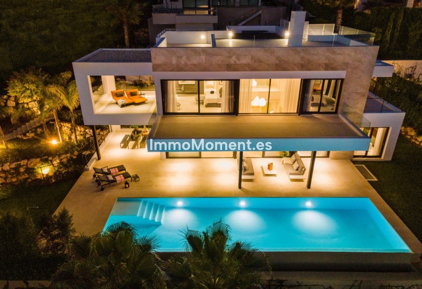 Resale - Detached villa - Marbella - Nueva Andalucía