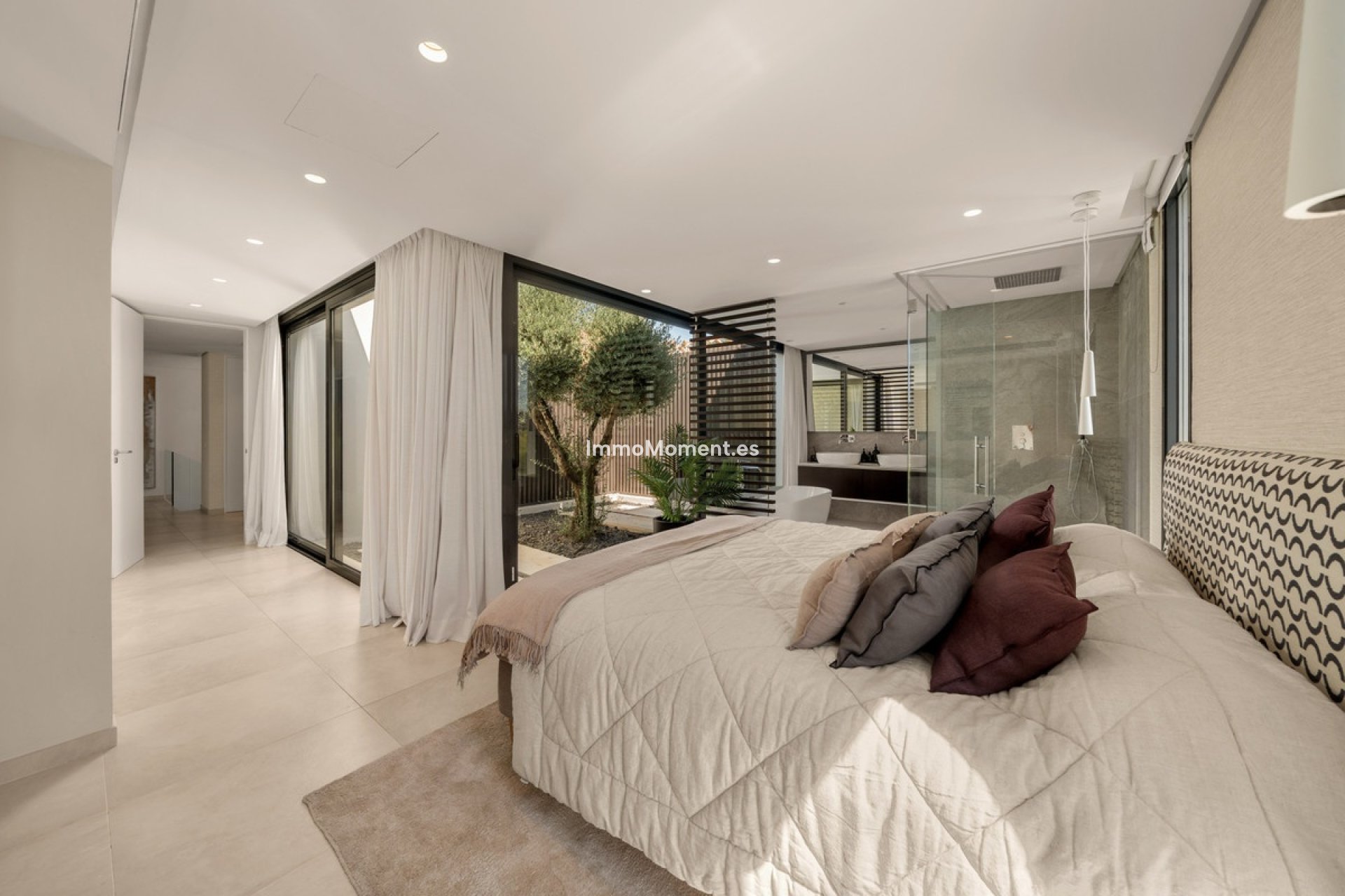 Resale - Detached villa - Marbella - Nueva Andalucía