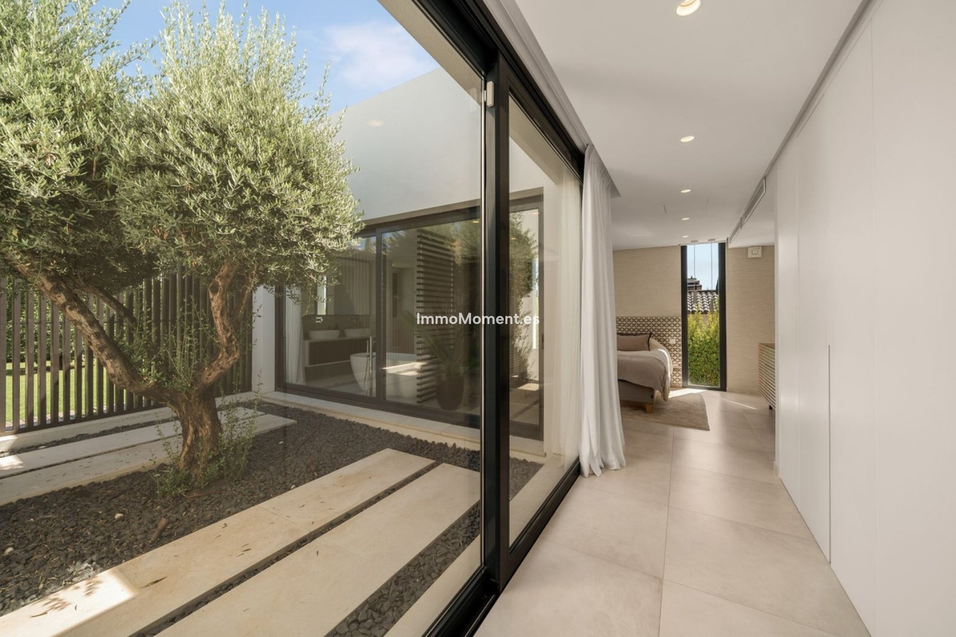 Resale - Detached villa - Marbella - Nueva Andalucía