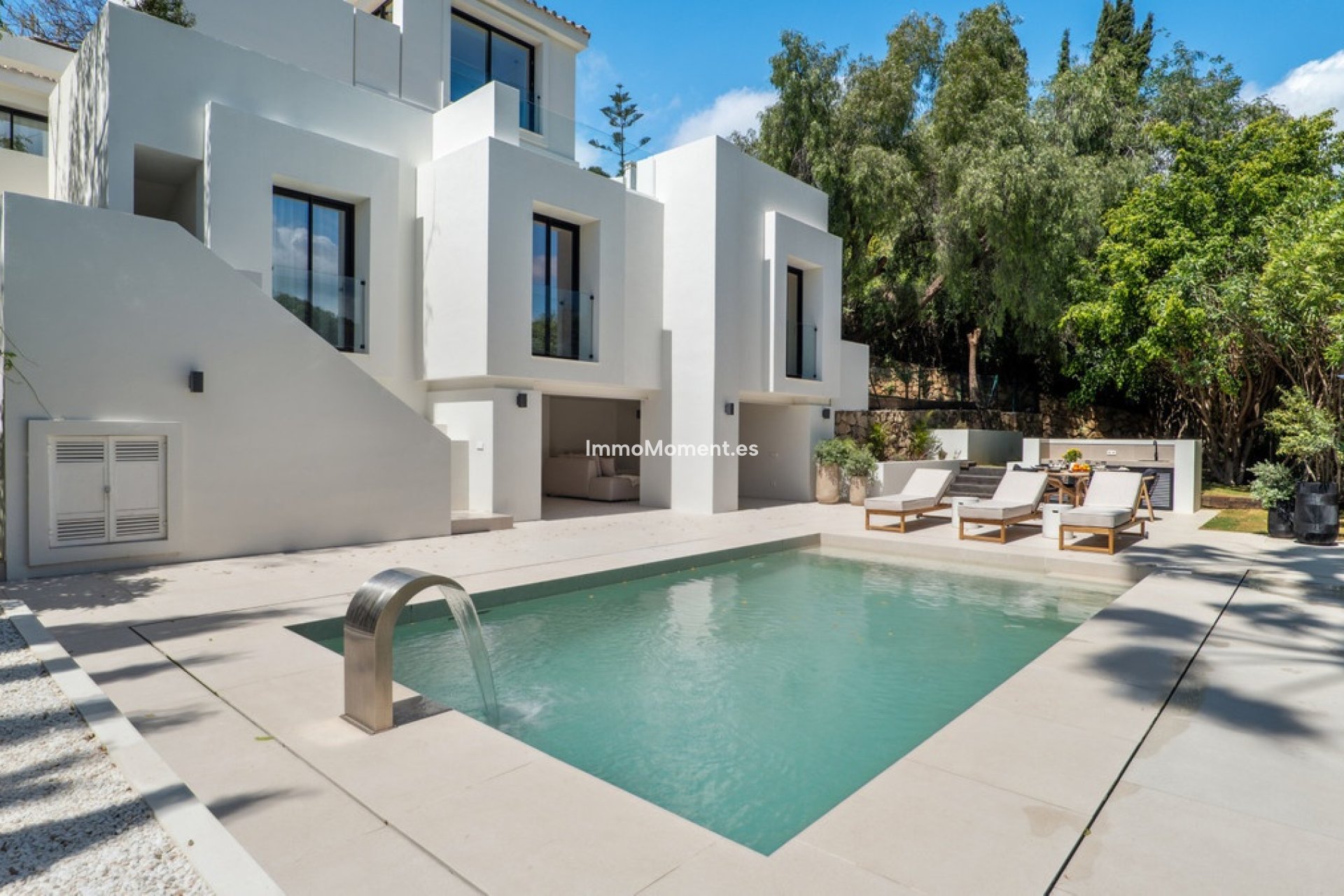 Resale - Detached villa - Marbella - Nueva Andalucía