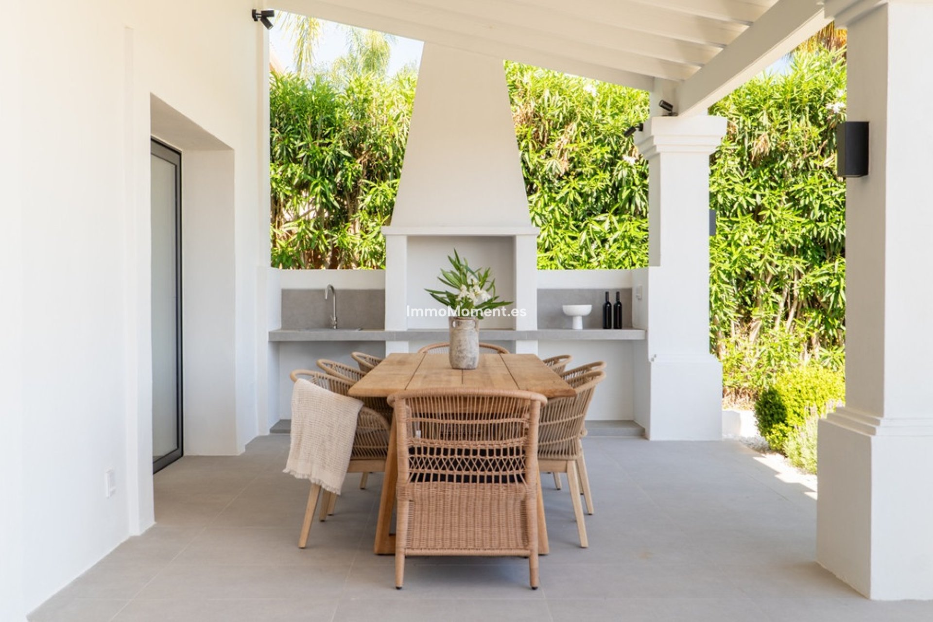 Resale - Detached villa - Marbella - Nueva Andalucía