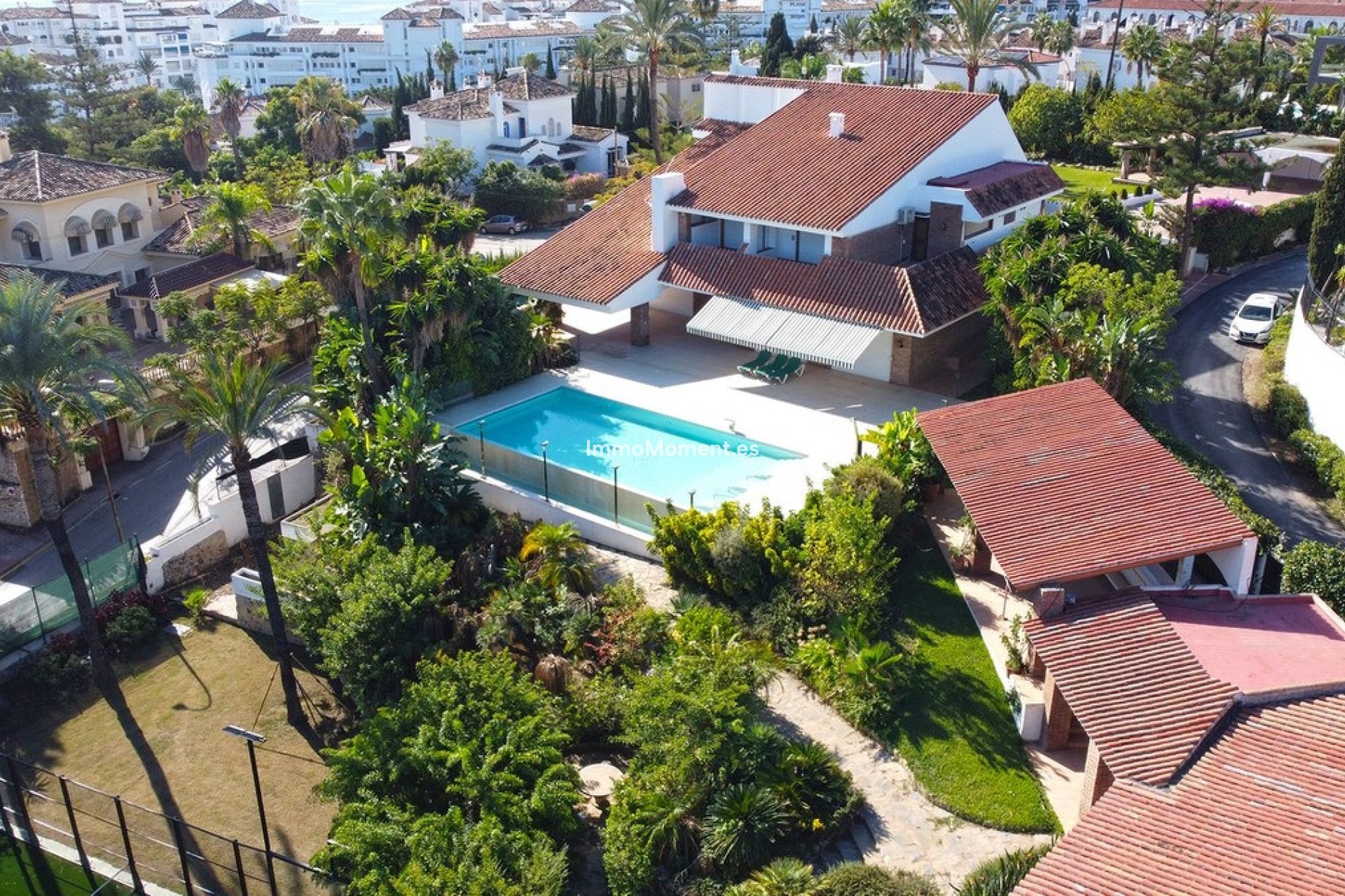 Resale - Detached villa - Marbella - Nueva Andalucía