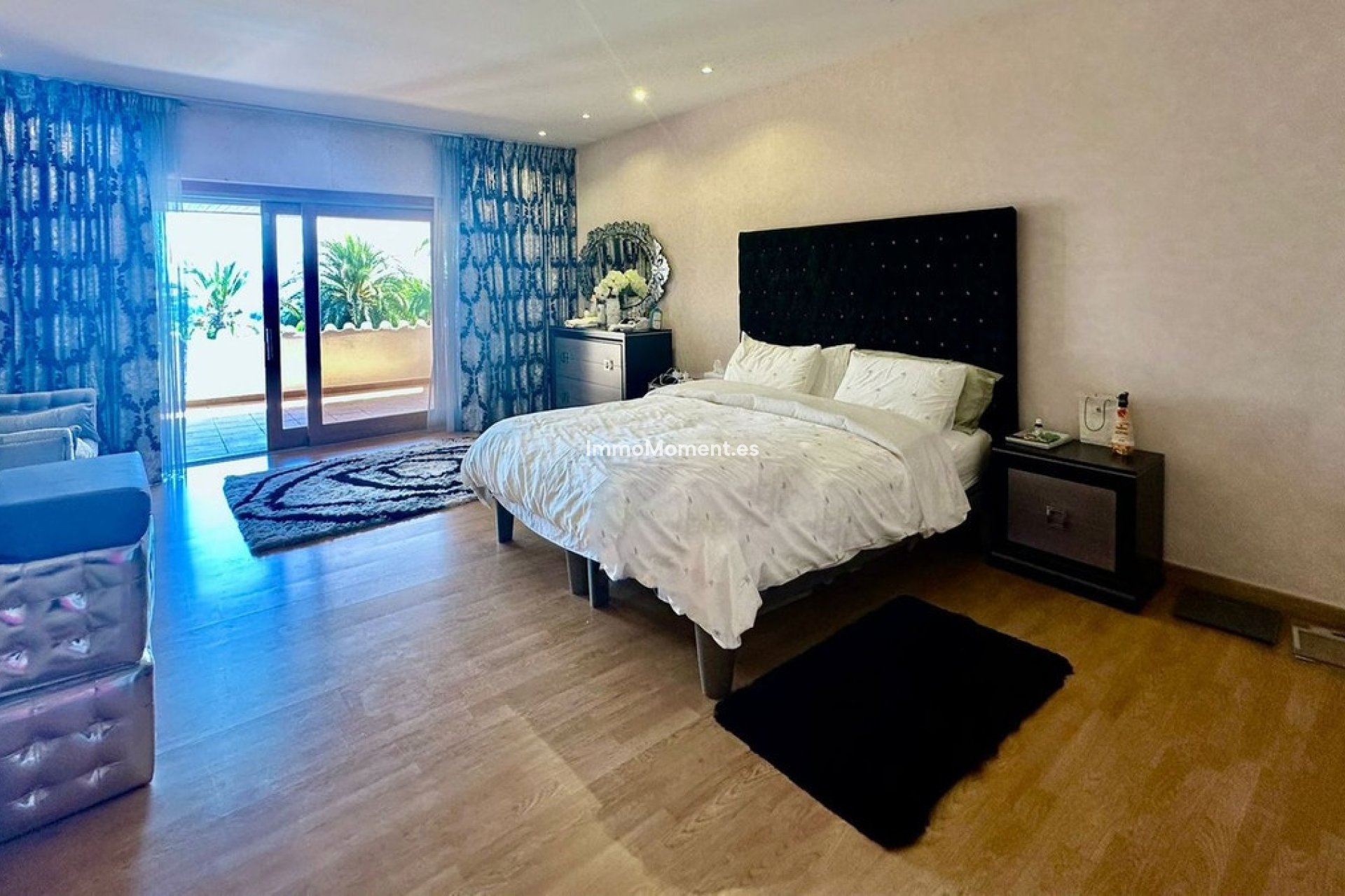 Resale - Detached villa - Marbella - Nueva Andalucía