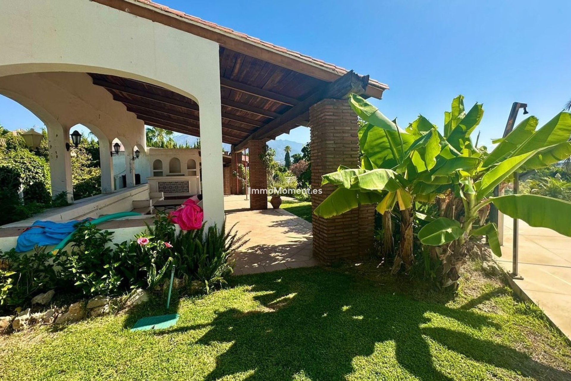 Resale - Detached villa - Marbella - Nueva Andalucía