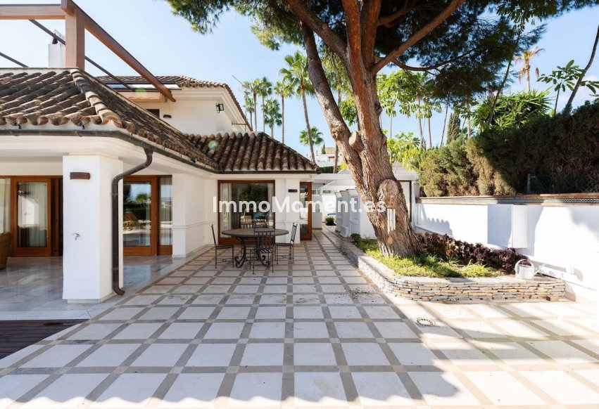 Resale - Detached villa - Marbella - Nueva Andalucía