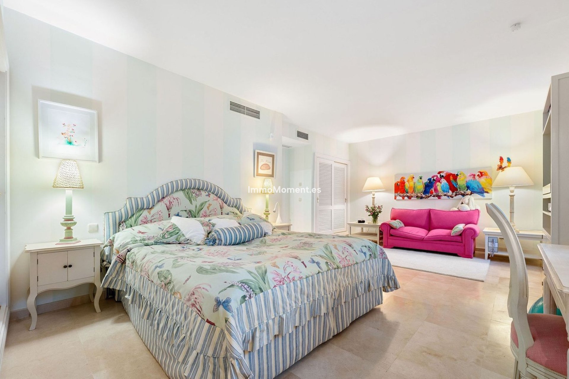 Resale - Detached villa - Marbella - Nueva Andalucía