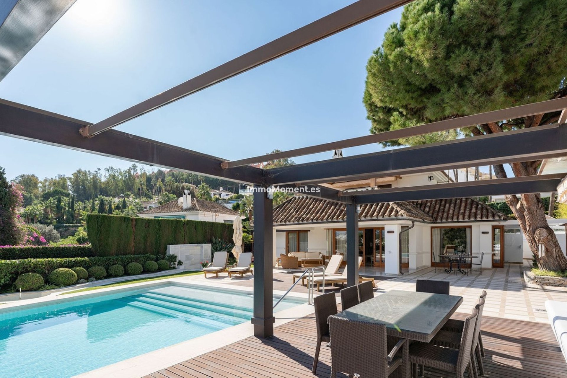 Resale - Detached villa - Marbella - Nueva Andalucía