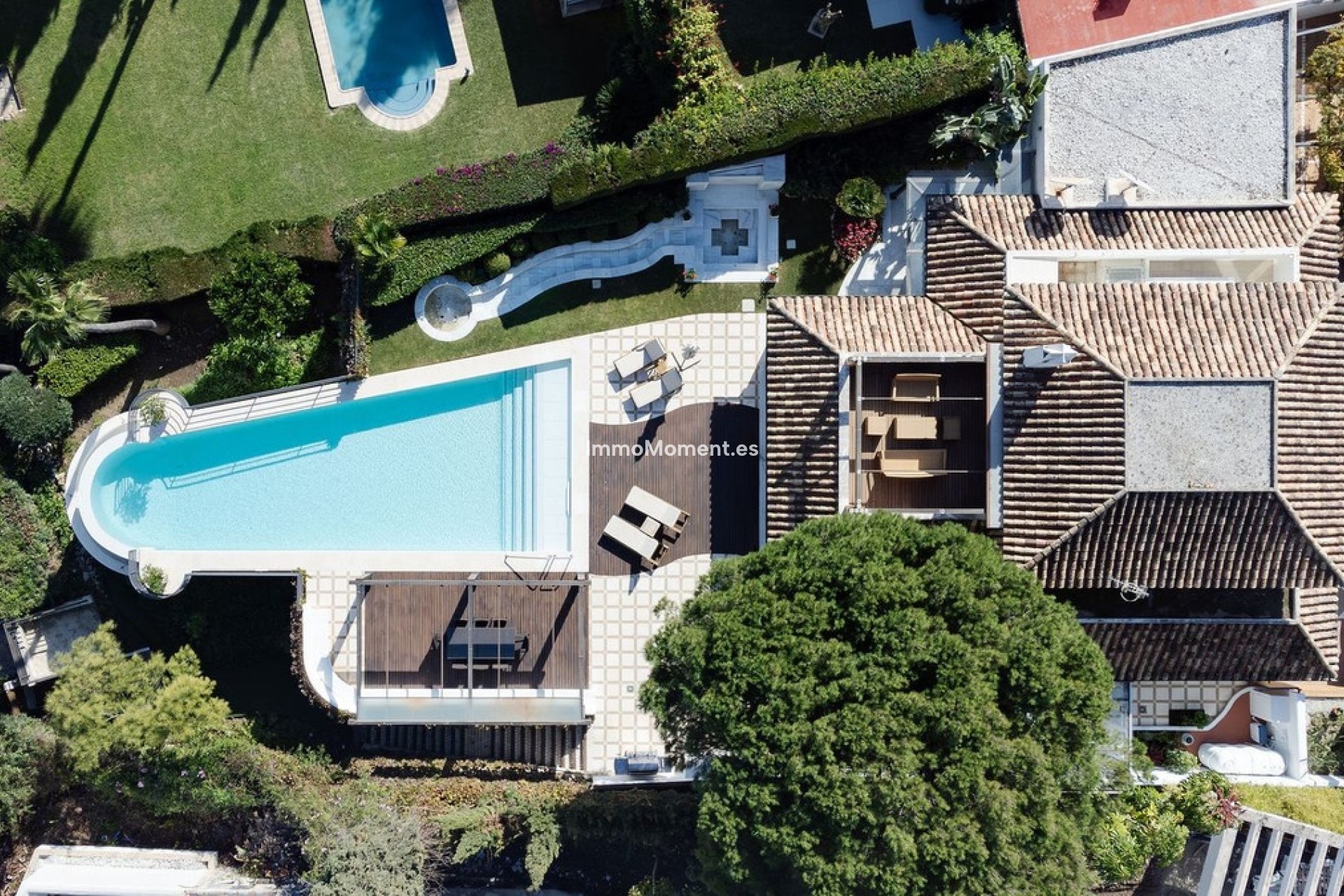 Resale - Detached villa - Marbella - Nueva Andalucía