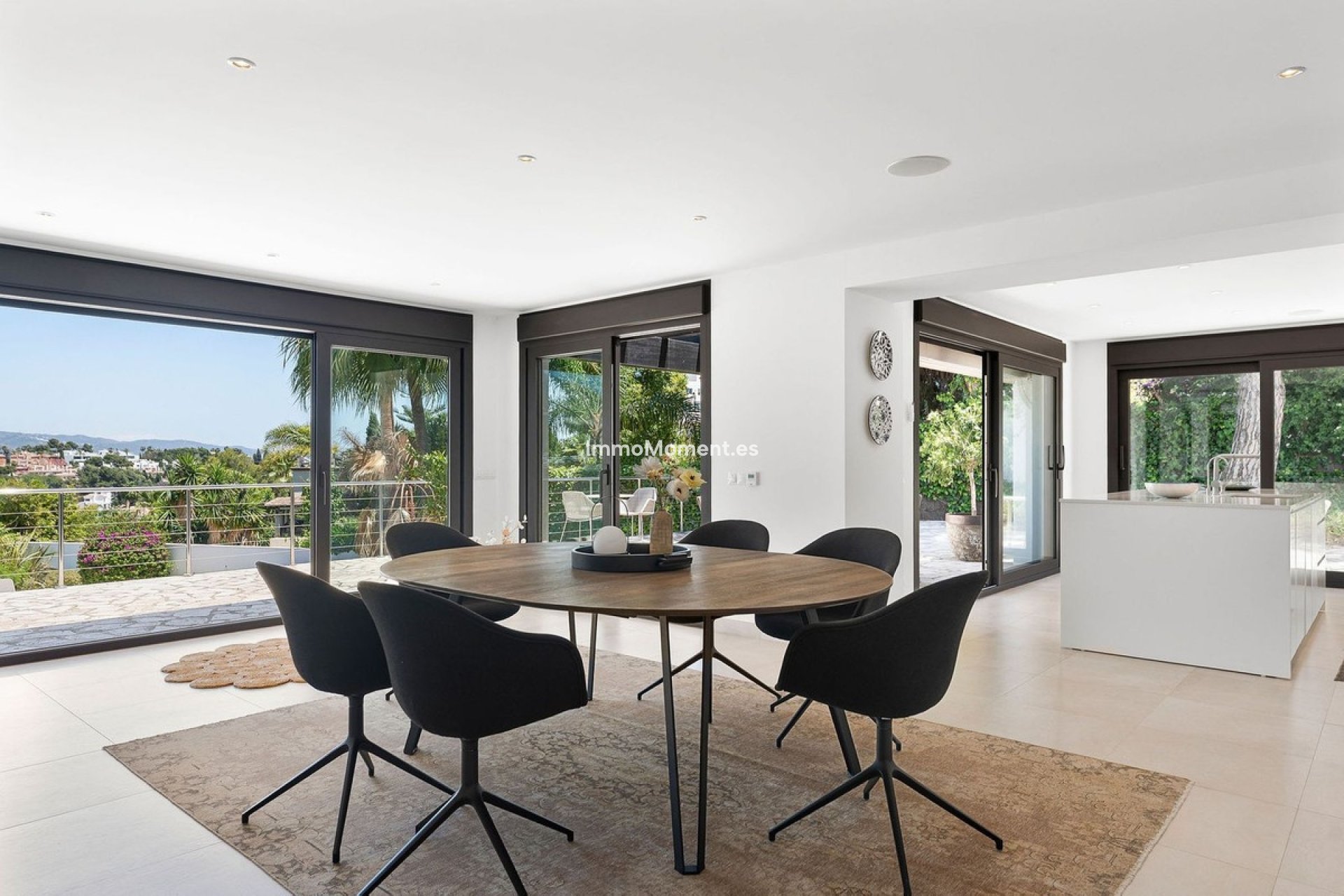 Resale - Detached villa - Marbella - Nueva Andalucía