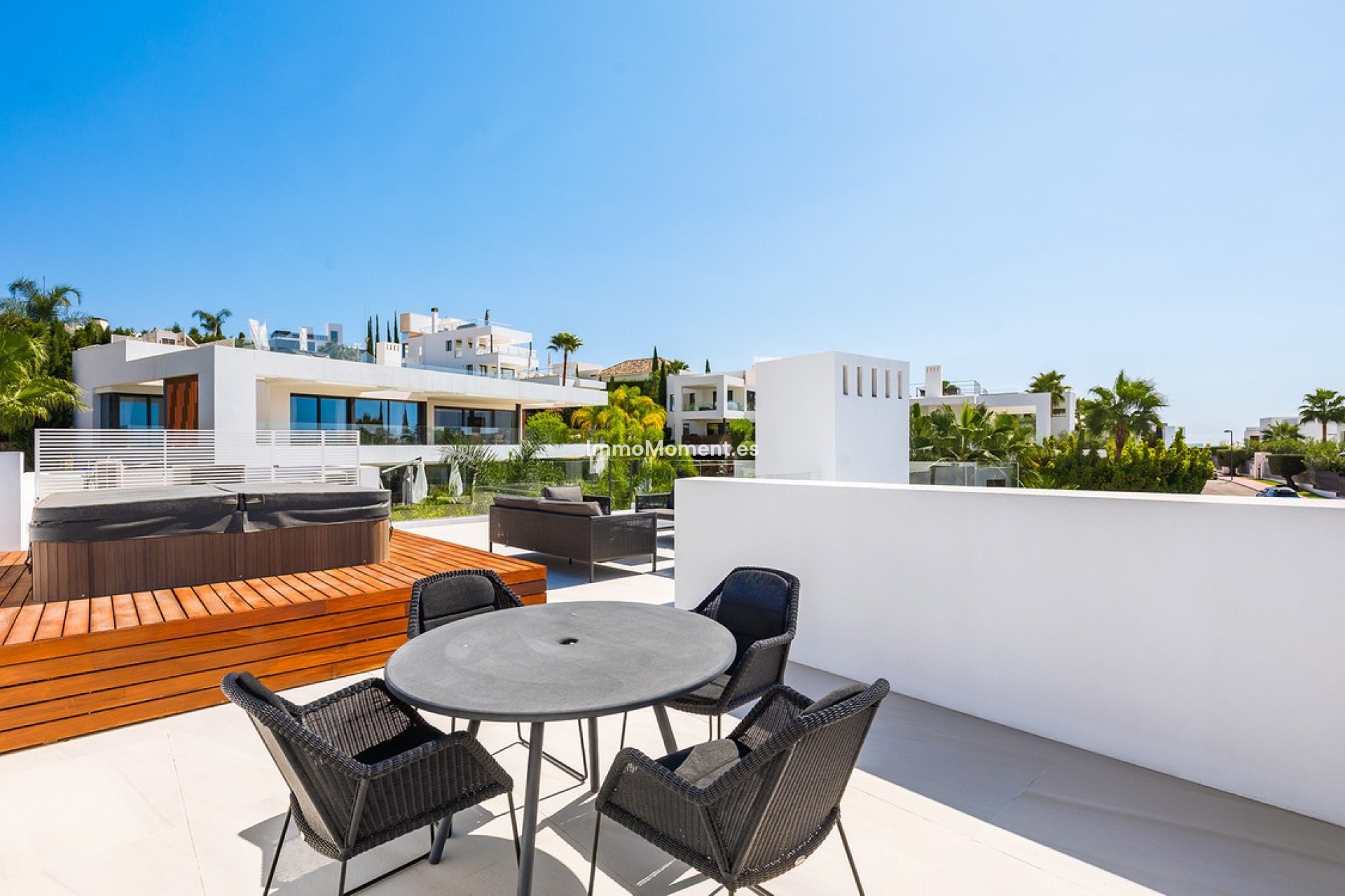 Resale - Detached villa - Marbella - Nueva Andalucía