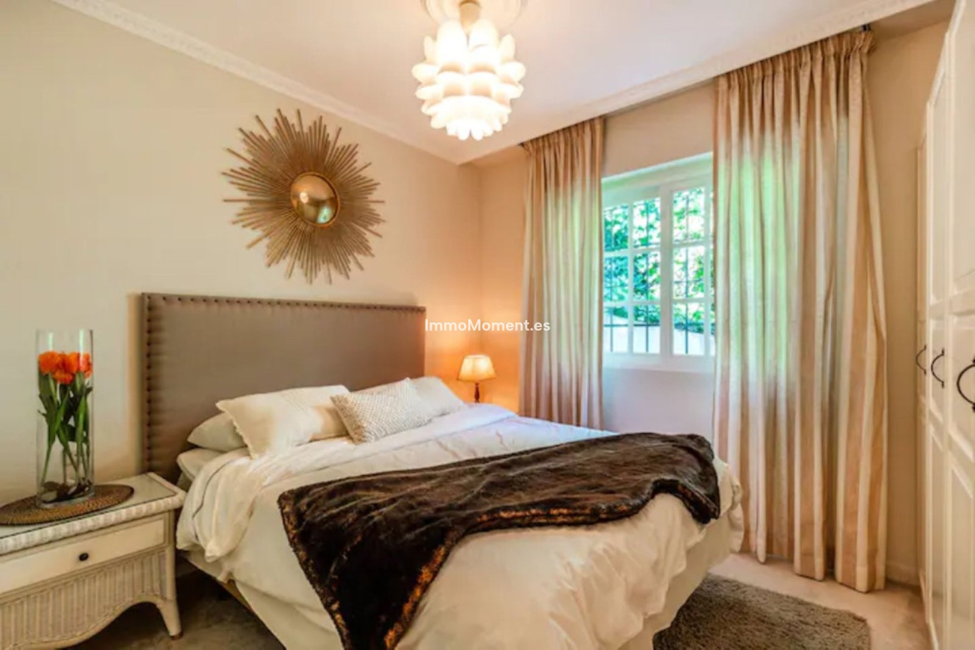 Resale - Detached villa - Marbella - Nueva Andalucía