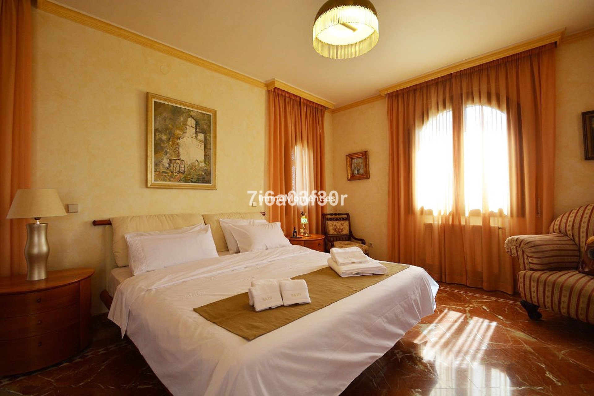 Resale - Detached villa - Marbella - Nueva Andalucía