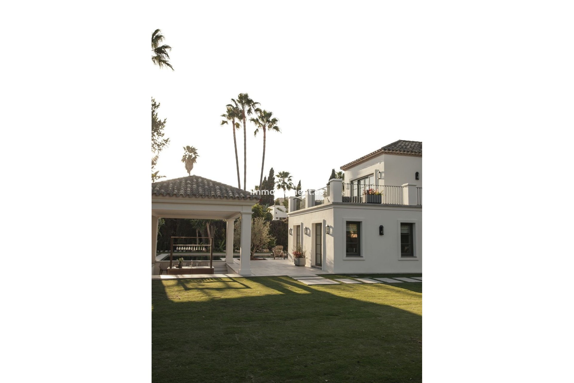 Resale - Detached villa - Marbella - Nueva Andalucía