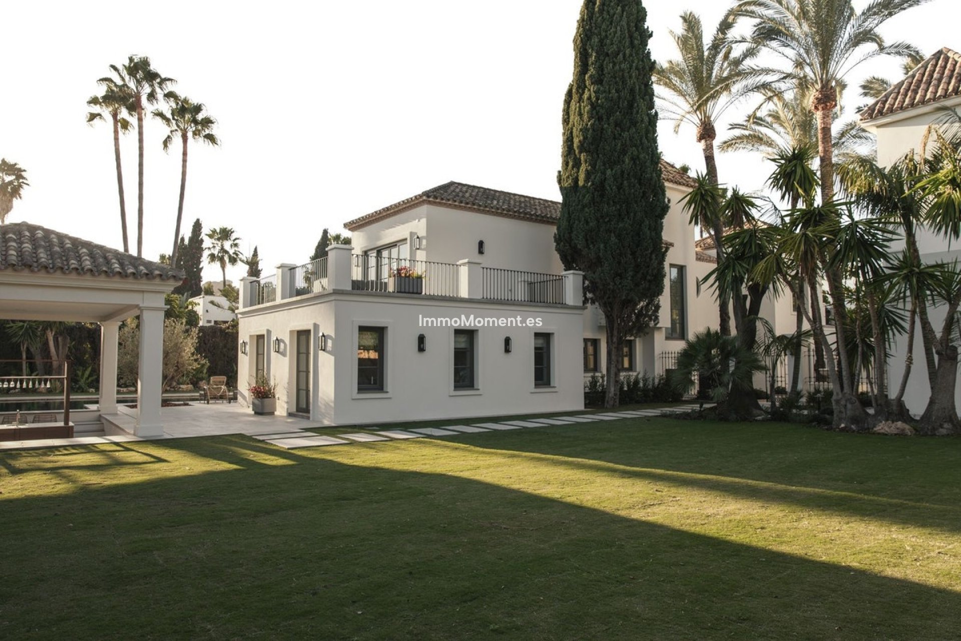Resale - Detached villa - Marbella - Nueva Andalucía