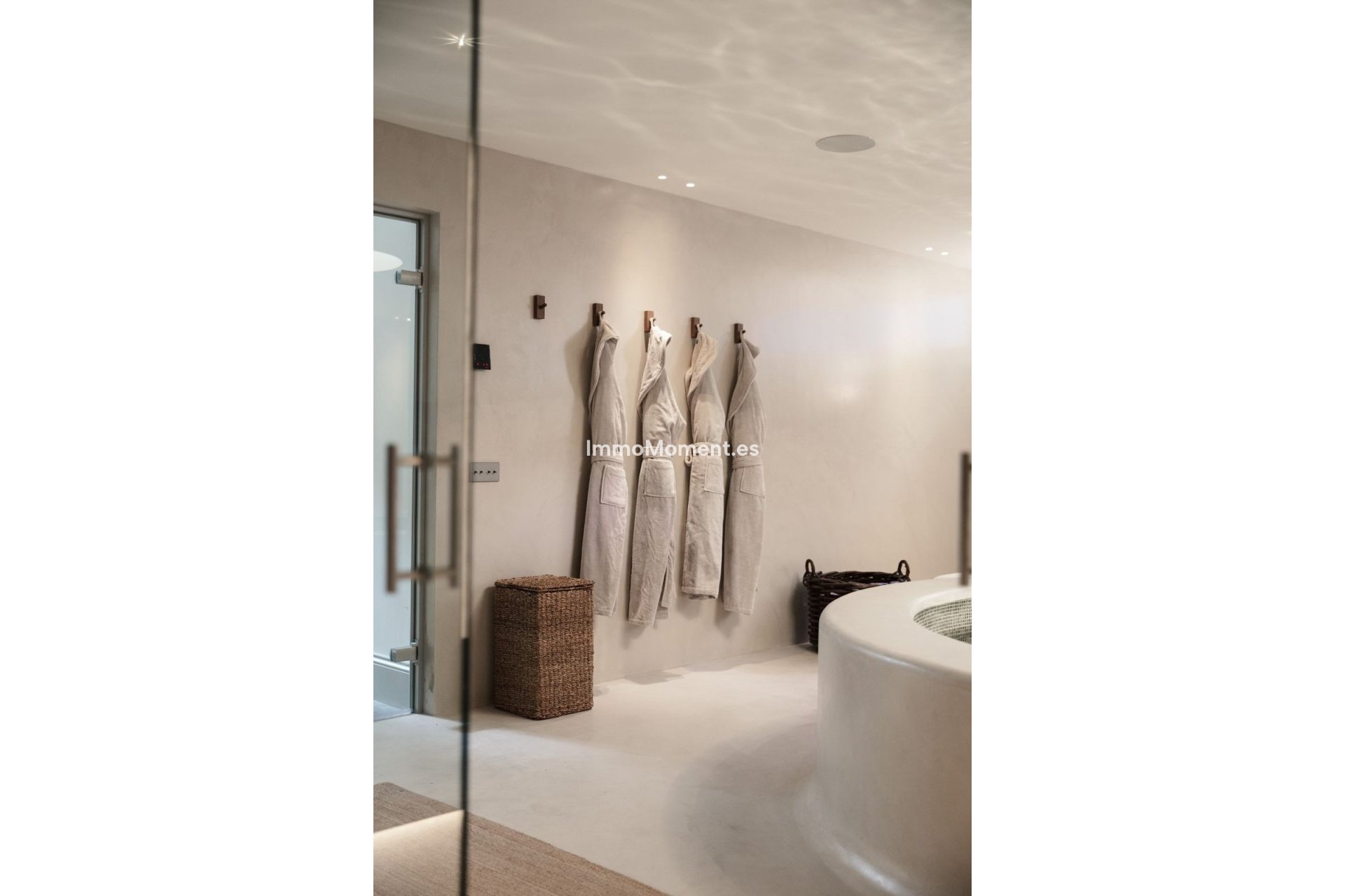 Resale - Detached villa - Marbella - Nueva Andalucía