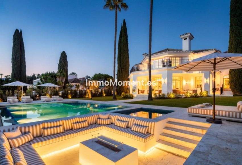Resale - Detached villa - Marbella - Nueva Andalucía