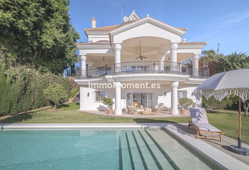 Resale - Detached villa - Marbella - Nueva Andalucía