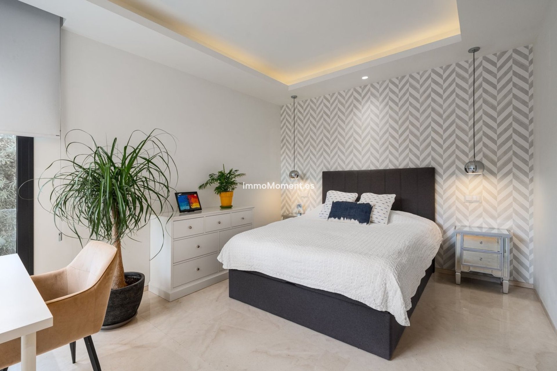 Resale - Detached villa - Marbella - Nueva Andalucía