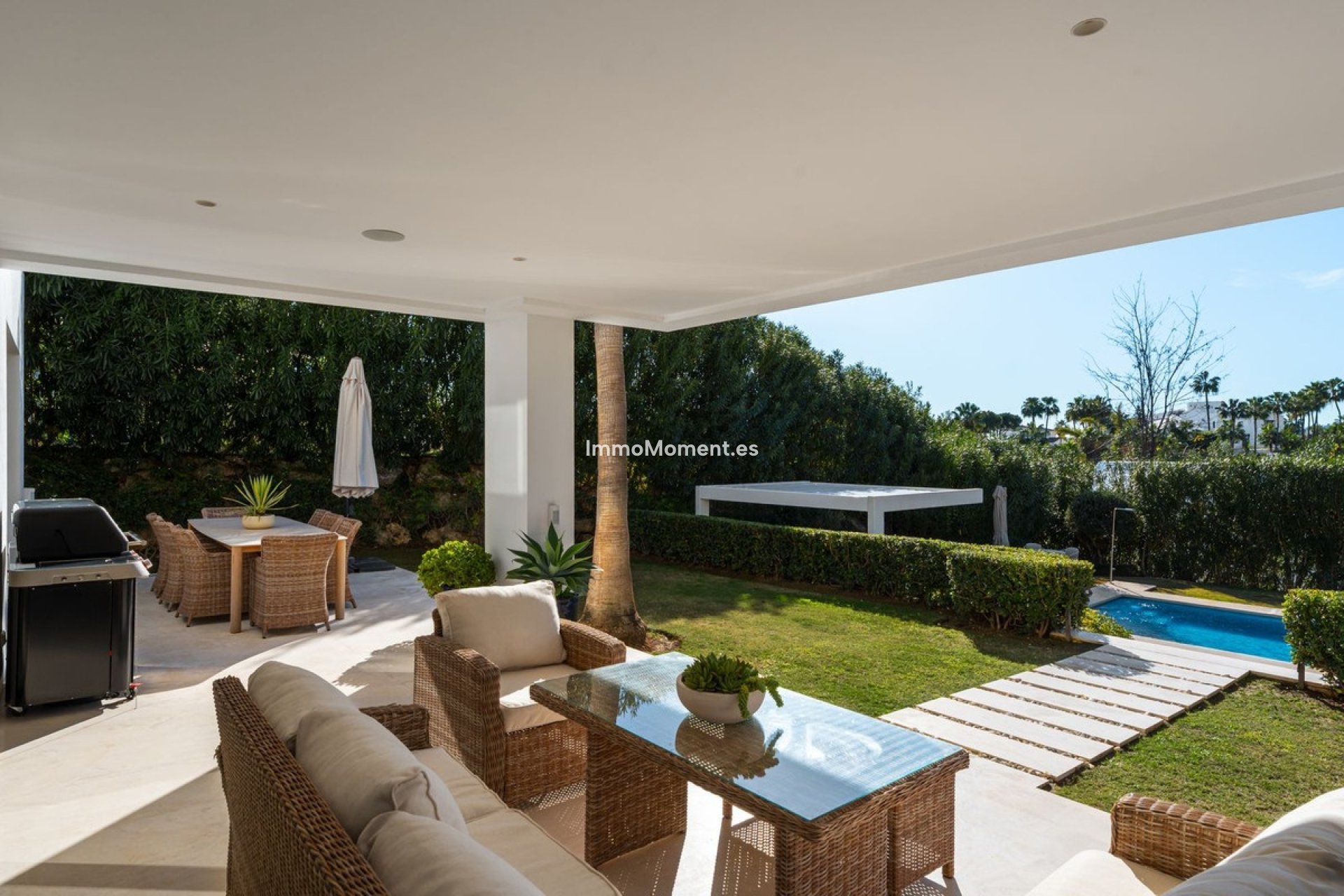 Resale - Detached villa - Marbella - Nueva Andalucía